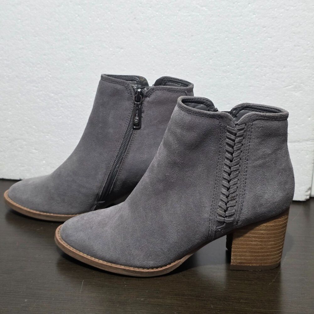 Blondo Nina Waterproof Grey Suede Ankle Booties Whipstitch Braid Block Heel Sz 7